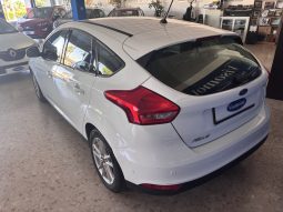 Ford Focus 1.5 TDCi 120cv TREND PLUS lleno