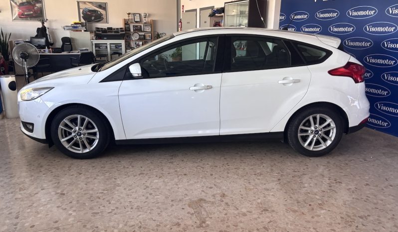 Ford Focus 1.5 TDCi 120cv TREND PLUS lleno