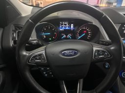 Ford Kuga 1.5 TDCi 120cv diesel lleno