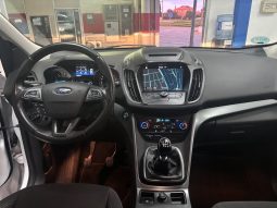 Ford Kuga 1.5 TDCi 120cv diesel lleno