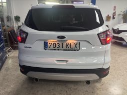 Ford Kuga 1.5 TDCi 120cv diesel lleno