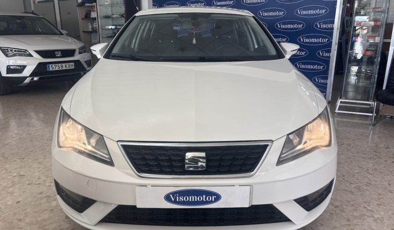 Seat Leon 1.6 TDi 105cv STYLE lleno