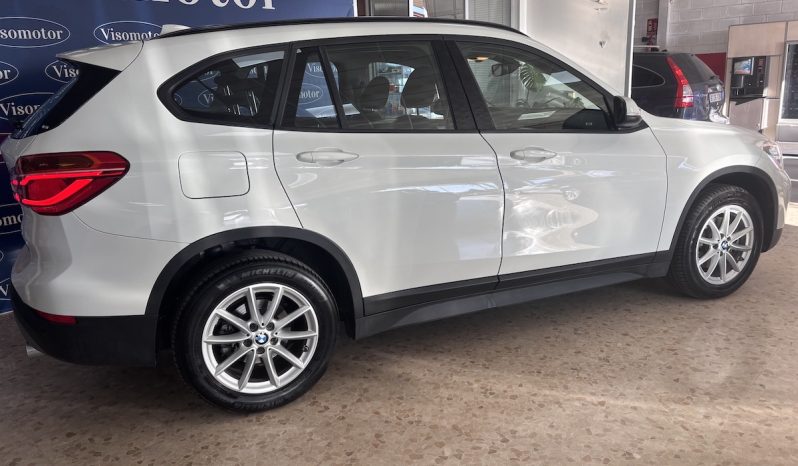 BMW X1 SDRIVE 18d BUSINESS 150cv lleno