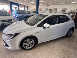 Toyota Corolla 1.8 125H ACTIVE TECH E-CVT lleno